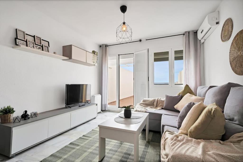 Duplex Con Vistas Al Mar, Piscina Y Gimnasio - Las Abejeras 226 Estepona Exteriör bild