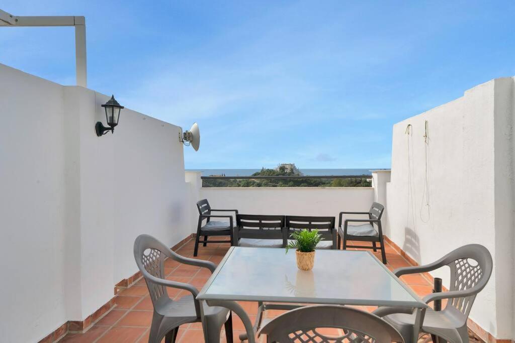 Duplex Con Vistas Al Mar, Piscina Y Gimnasio - Las Abejeras 226 Estepona Exteriör bild